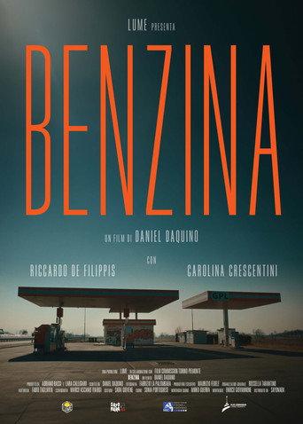 Benzina afişi